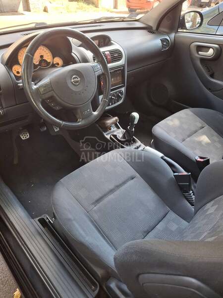 Opel Corsa C GSI