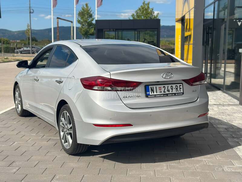 Hyundai Elantra 1.6 GLS 6MT