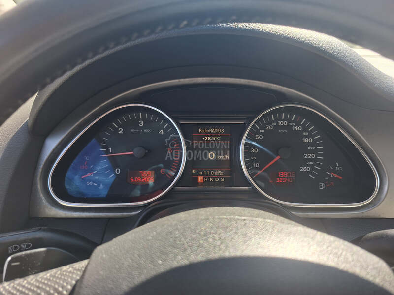 Audi Q7 