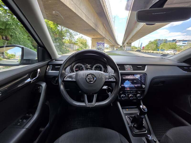 Škoda Octavia 2.0 TDI STYLE