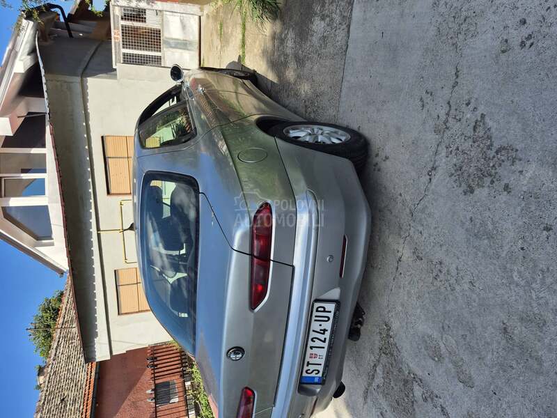 Alfa Romeo 156 