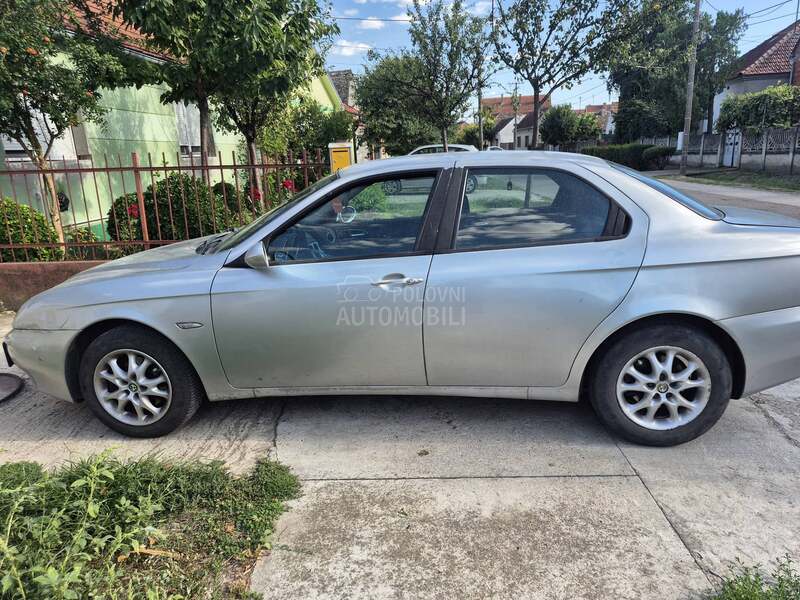 Alfa Romeo 156 