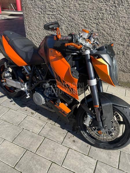 KTM Super duke 990 restajling