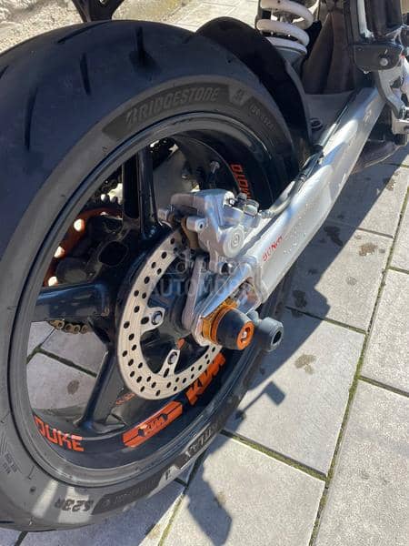KTM Super duke 990 restajling