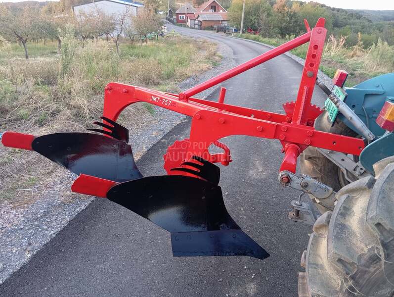 IMT 757