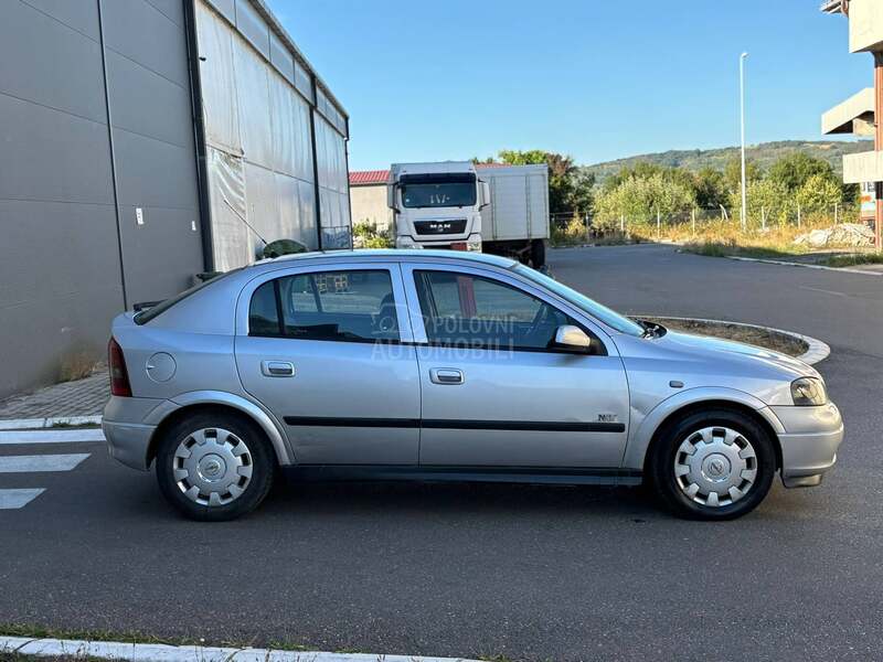 Opel Astra G T.O.P
