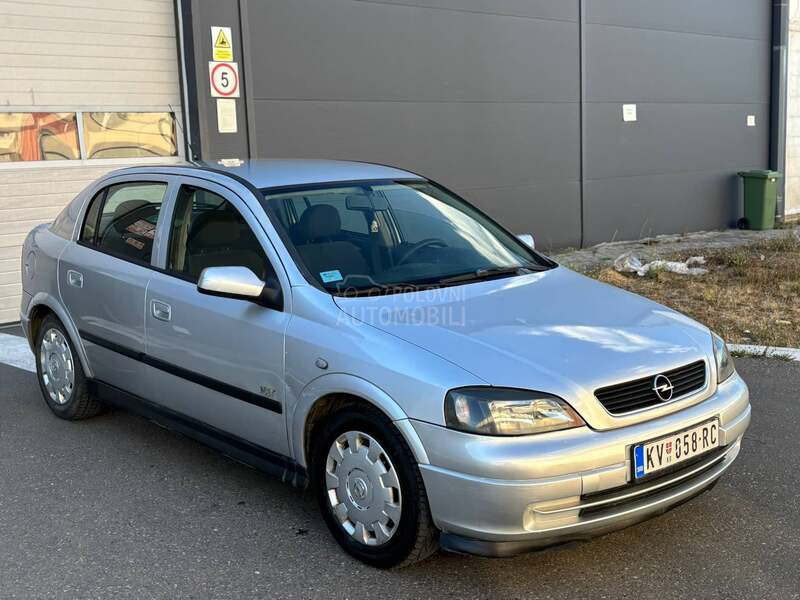 Opel Astra G T.O.P
