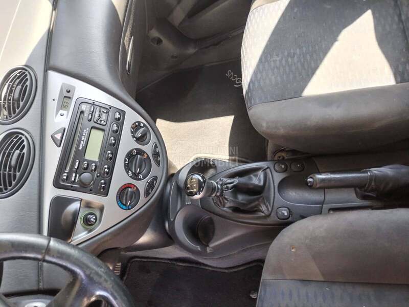 Ford Focus 2.0