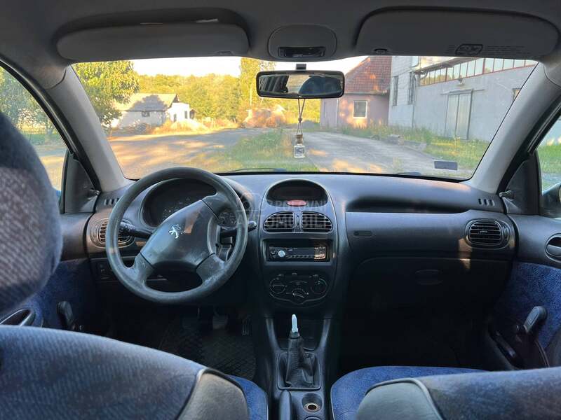 Peugeot 206 