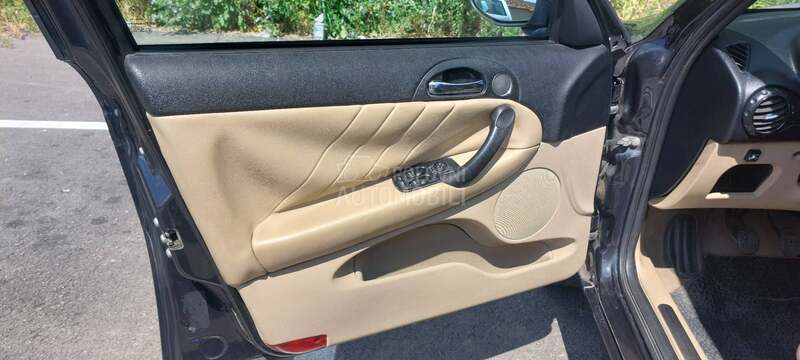 Alfa Romeo 147 1.6 Twin Spark