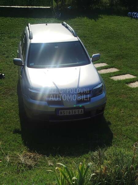 Mitsubishi Outlander 