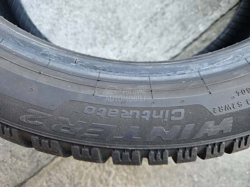 Pirelli 225/45 R17 Zimska