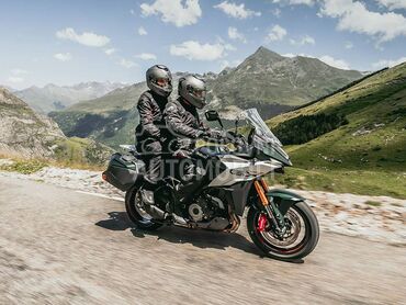 Suzuki GSX-S1000GX M4 TOUR