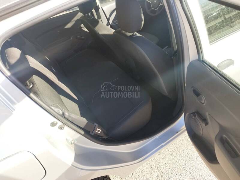 Dacia Sandero 1.0