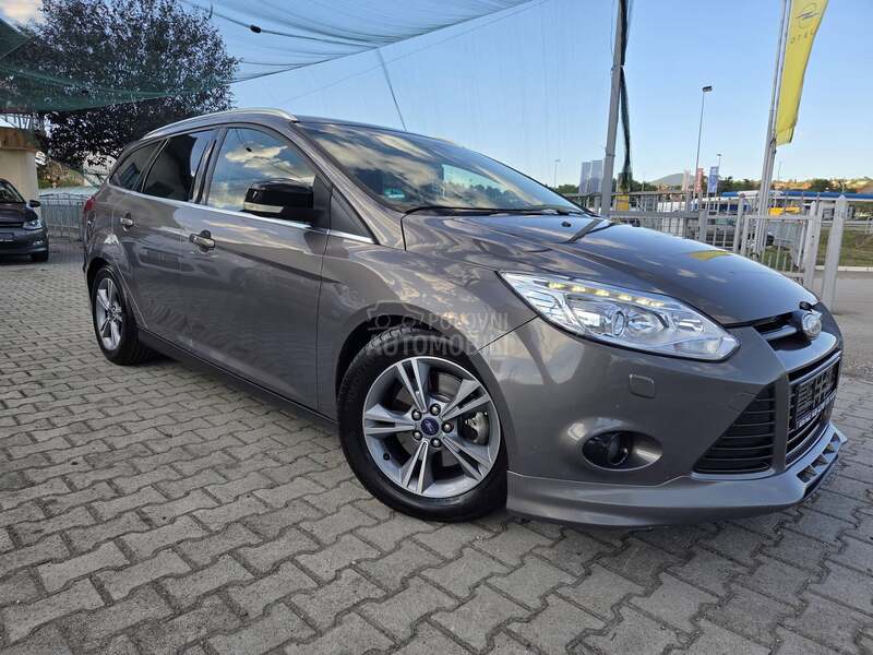 Ford Focus 1.6hdi ST LINE / T0P