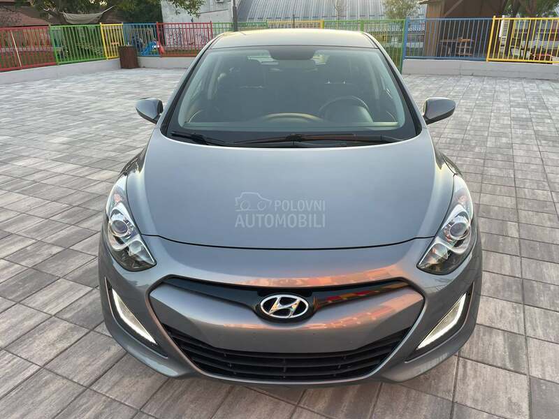 Hyundai i30 1.6 CRDI CH