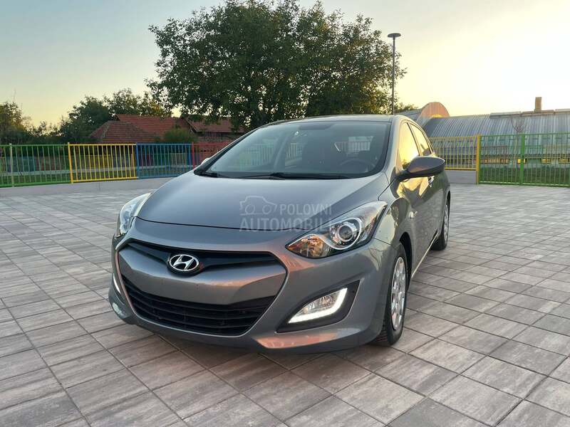 Hyundai i30 1.6 CRDI CH