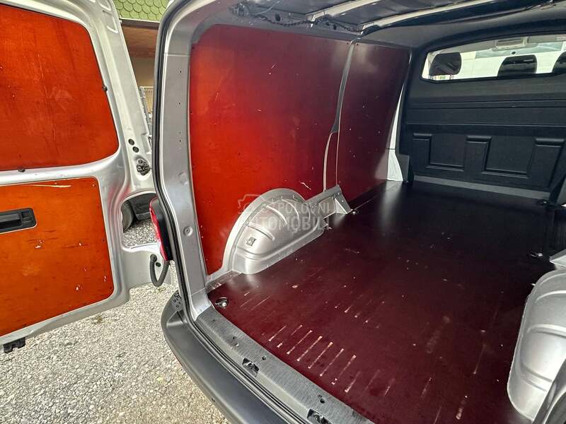 Volkswagen Transporter T6 2.0tdi Produžen L2H1 Kli