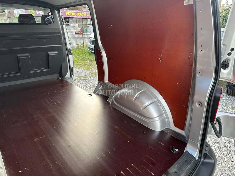 Volkswagen Transporter T6 2.0tdi Produžen L2H1 Kli