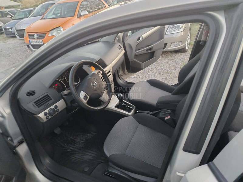 Opel Astra H 1.4