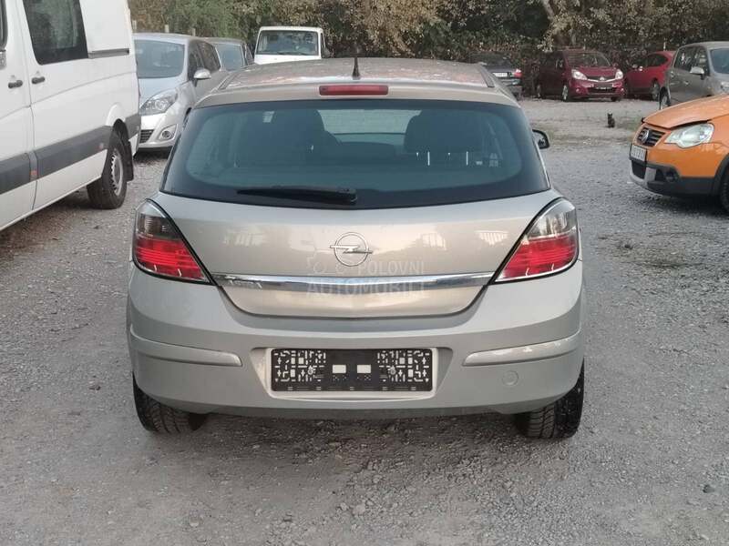 Opel Astra H 1.4