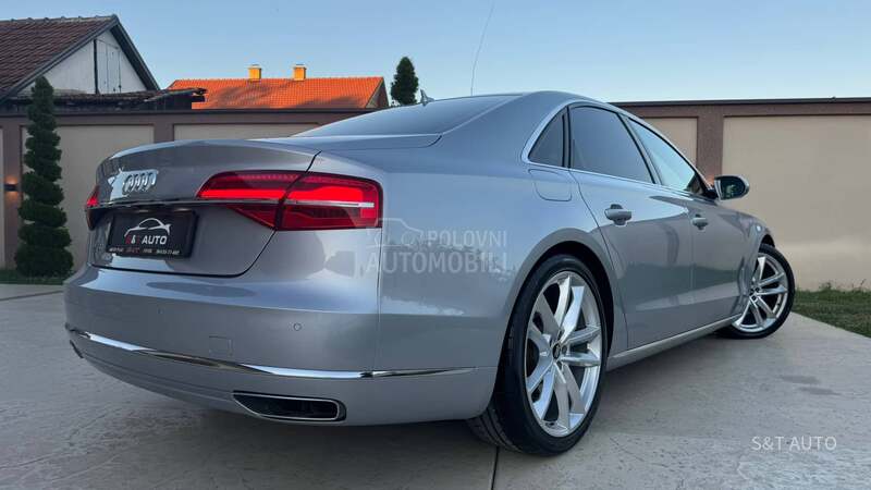 Audi A8 4.2TDI/S-LINE/MATRIX