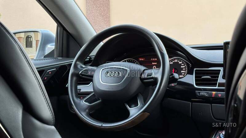 Audi A8 4.2TDI/S-LINE/MATRIX