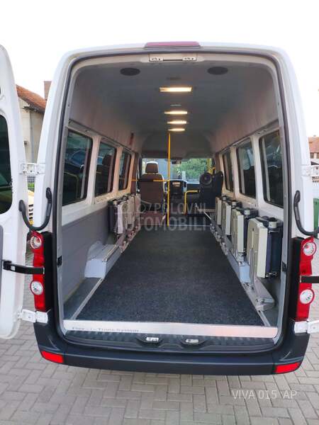 Volkswagen Crafter 2.5 TDI MAXI PUTNICKI