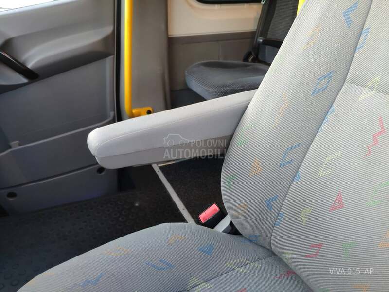 Volkswagen Crafter 2.5 TDI MAXI PUTNICKI