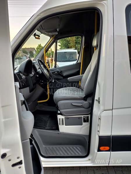 Volkswagen Crafter 2.5 TDI MAXI PUTNICKI