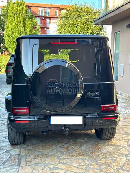 Mercedes Benz G 400 