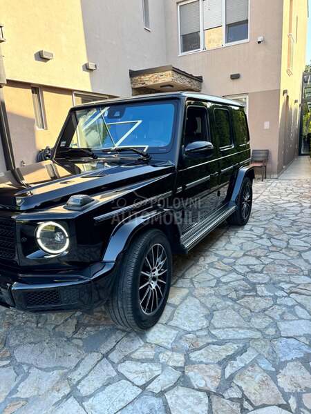 Mercedes Benz G 400 