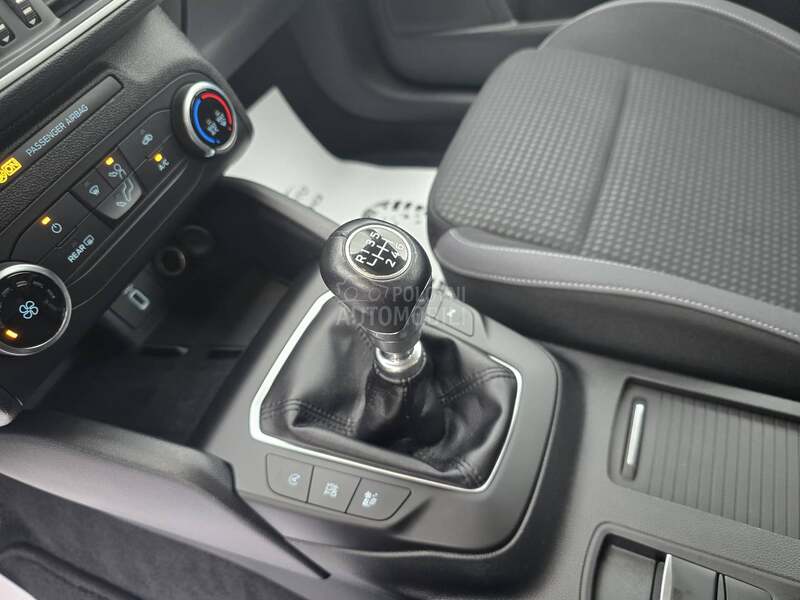 Ford Focus 1.5TDCI LED/NAV