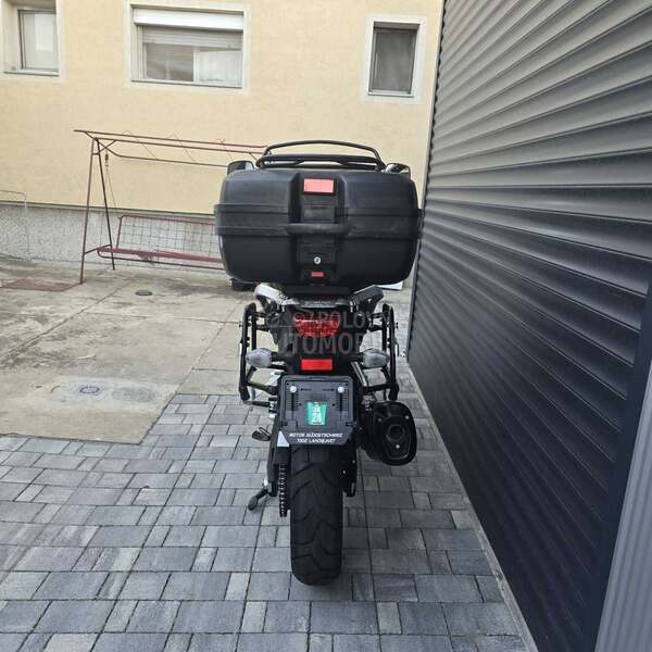 Suzuki V Strom 1000 DL