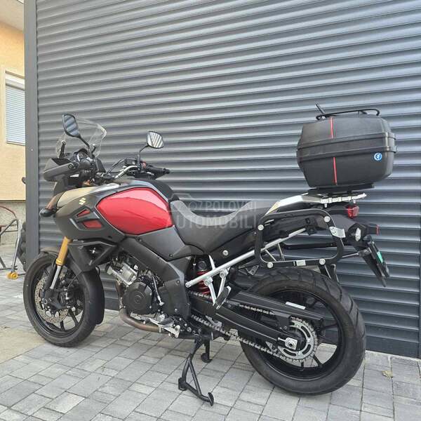 Suzuki V Strom 1000 DL