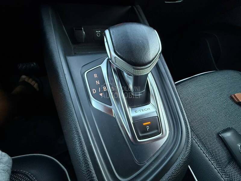 Renault Captur PLUG-IN INTENSE