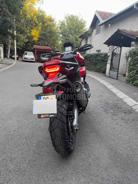 Honda X ADV 750