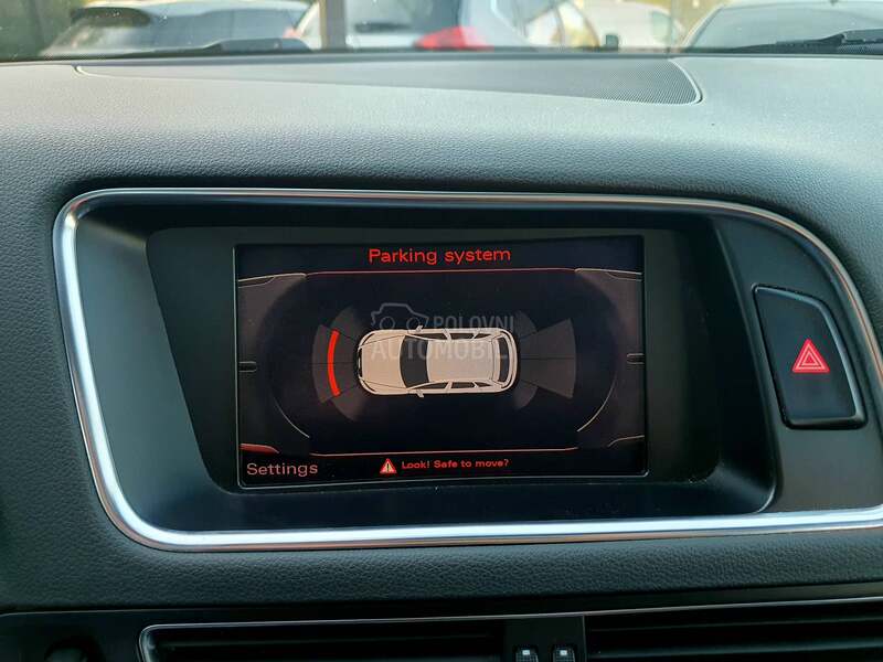 Audi Q5 quattro