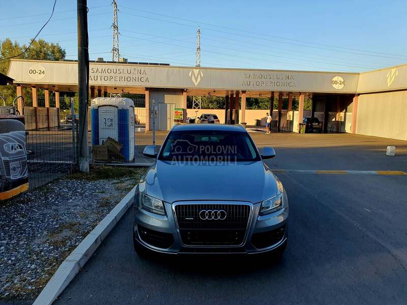 Audi Q5 quattro
