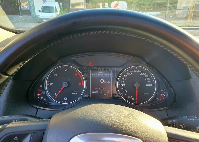 Audi Q5 quattro