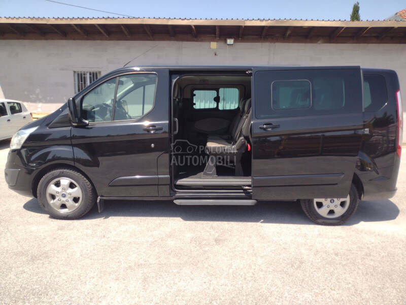 Ford Tourneo Custom 9 sediste
