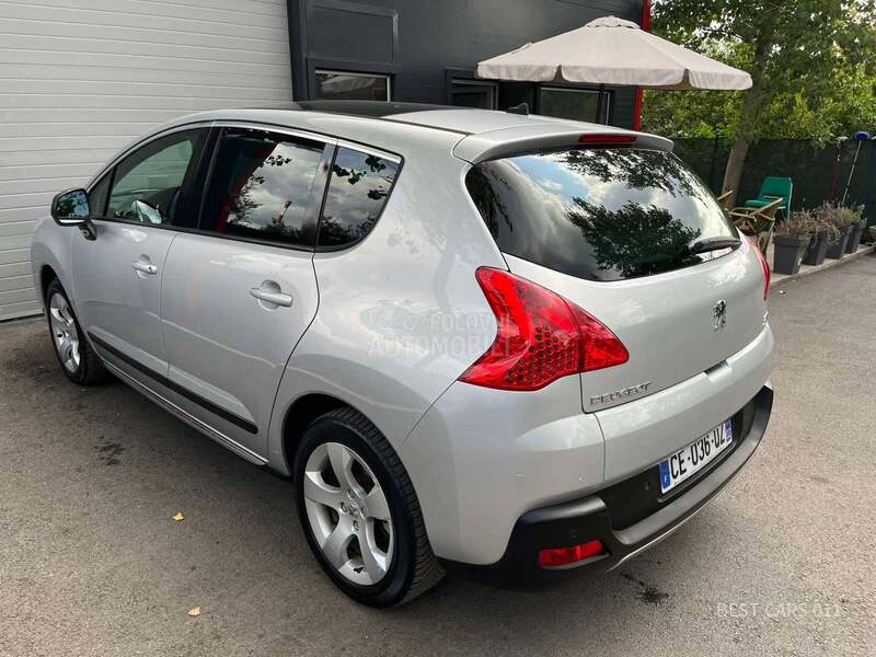 Peugeot 3008 1.6 e-HDI FELINE