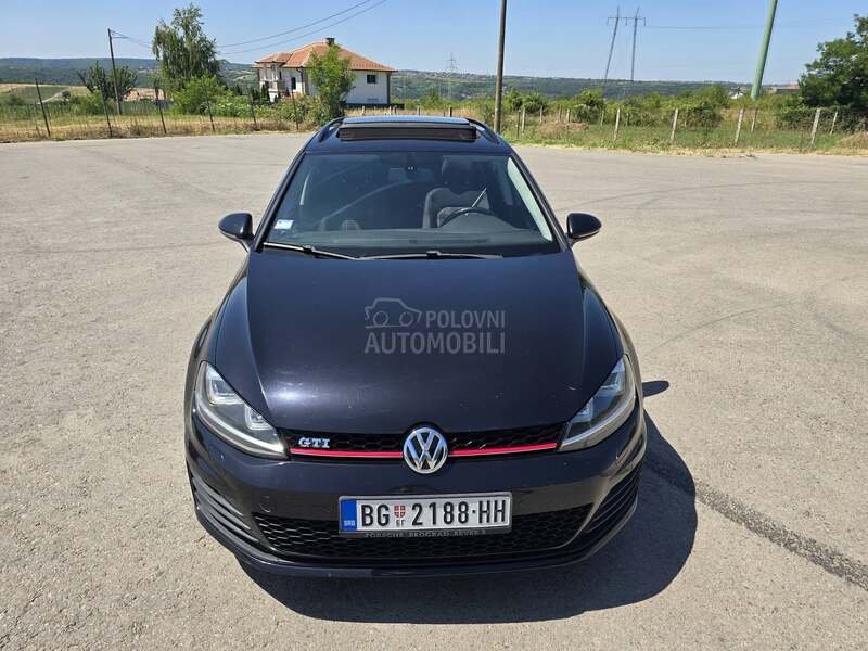 Volkswagen Golf 7 1.6tdi/Pano/Aut/Nav