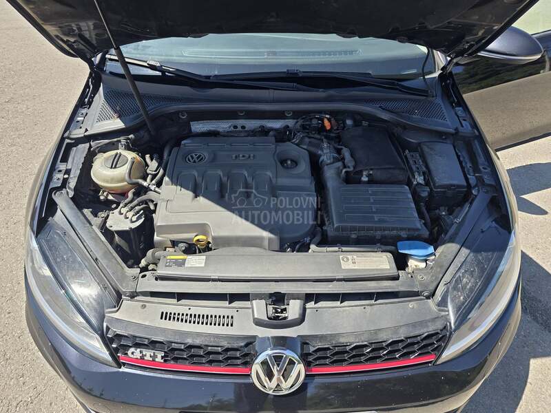 Volkswagen Golf 7 1.6tdi/Pano/Aut/Nav