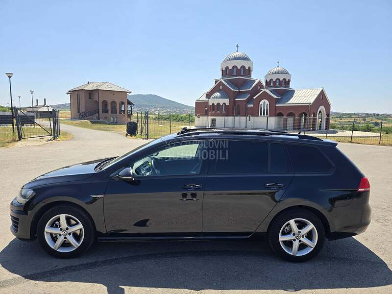 Volkswagen Golf 7 1.6tdi/Pano/Aut/Nav