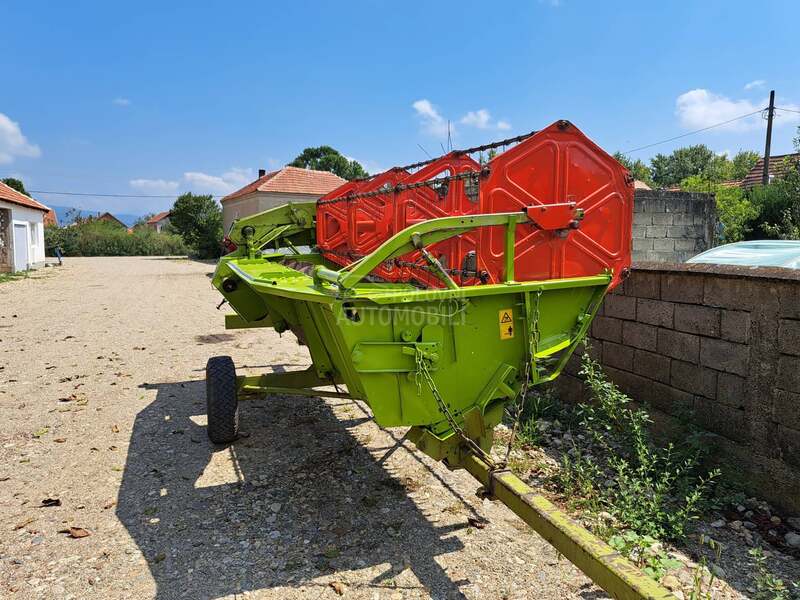 Claas Dominator 86