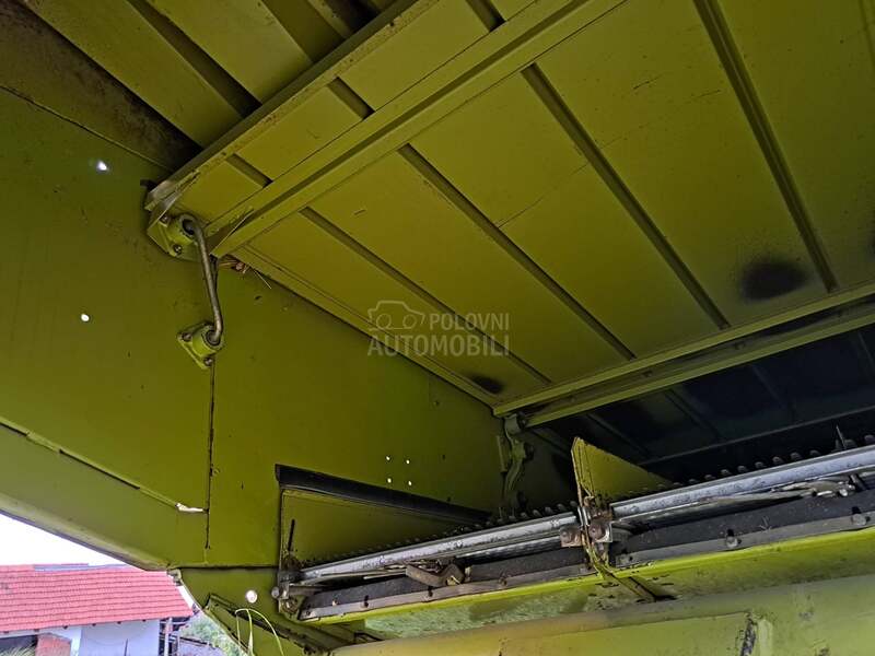 Claas Dominator 86