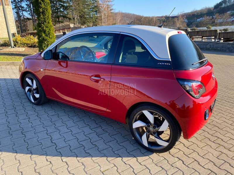 Opel Adam 1.4i