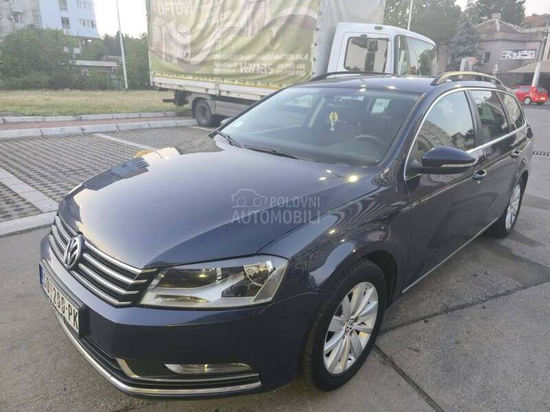 Volkswagen Passat B7 1.6TDI/NAV/KAMERA