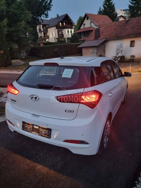 Hyundai i20 